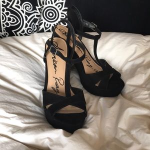 ‼️ american rag black heels. size 9 ‼️